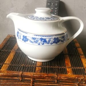 Vintage Lotus Ceramic tea pot